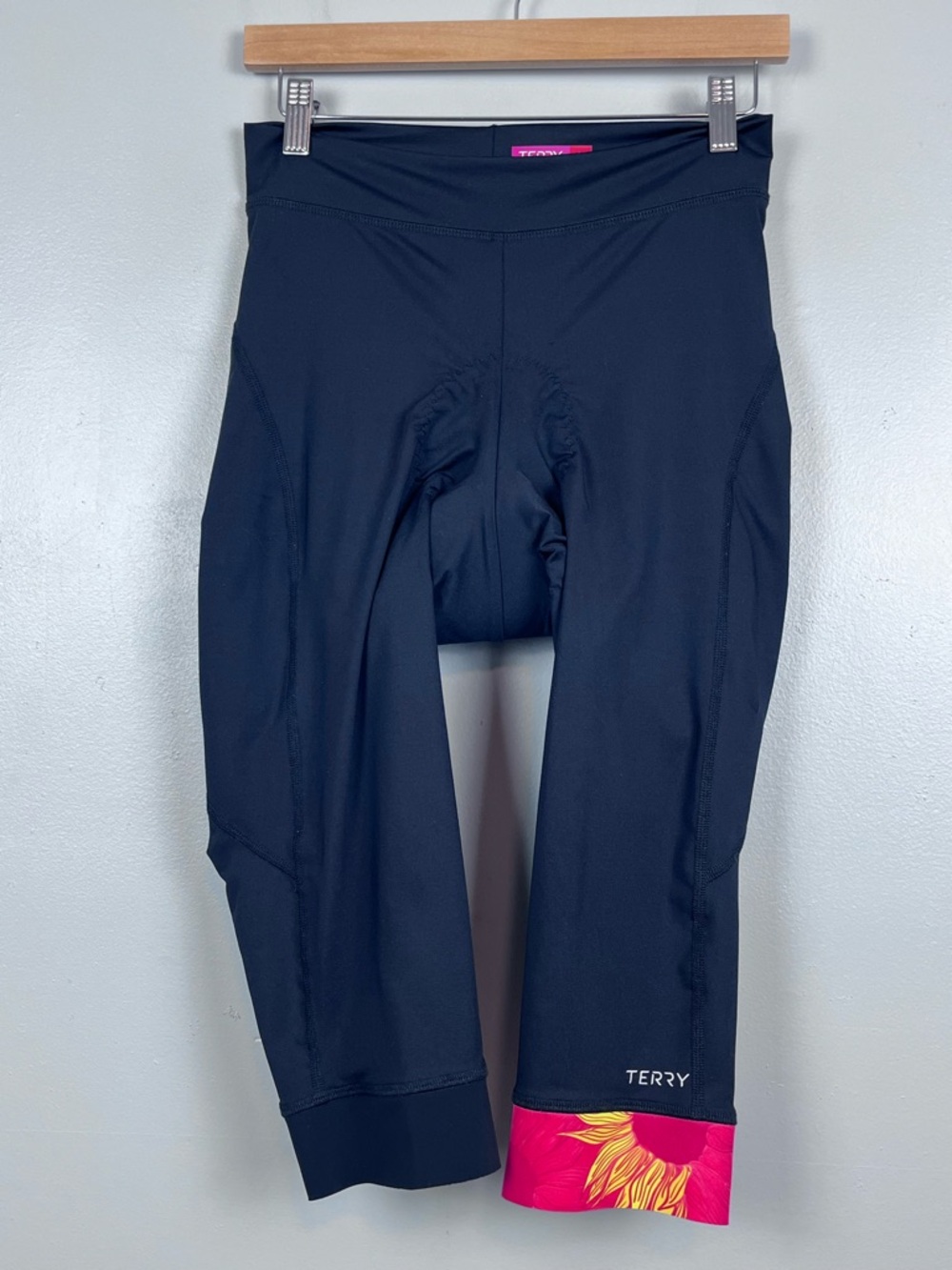 Terry Bicycle Women's Black Padded Cycling Capri Pants Size L Activewear, Biking